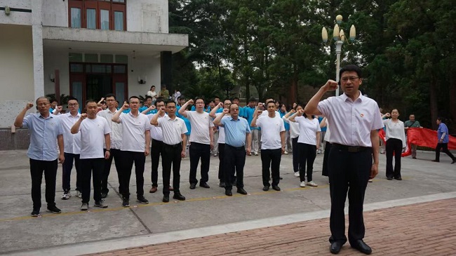 1747721840461849.jpg 44.jpg