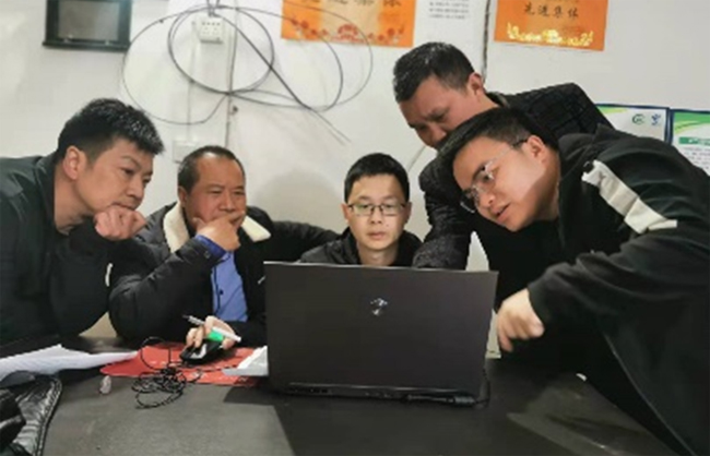 1756430657244345.jpg 5.jpg